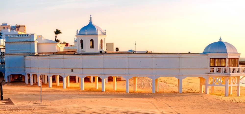 cadiz_balneario-de-la-palma_caleta-beach_altes-strandbad-la-palma-am-strand-la-caleta.jpg